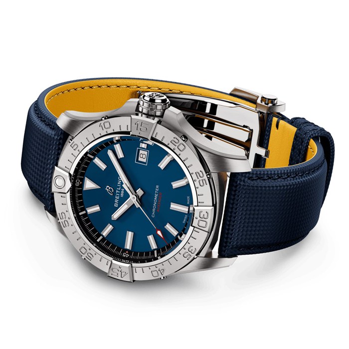 Breitling Avenger Automatic 42mm Montre Homme Cuir Bleu A17328101C1X1 – Image 4
