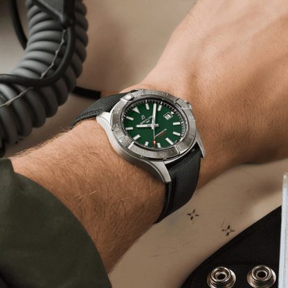 Breitling Avenger Automatic 42mm Montre Homme Cuir Vert A17328101L1X1 – Image 5