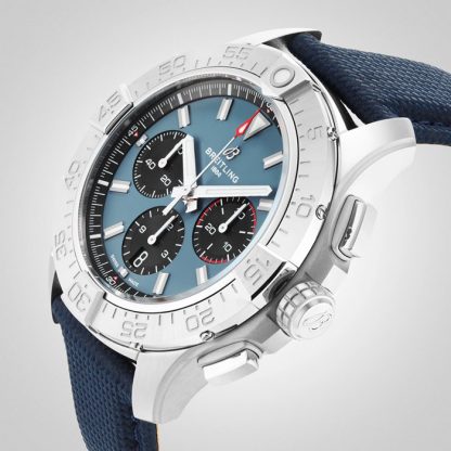 Breitling Avenger Chronograph B01 44mm Montre Homme Cuir Bleu AB0147101C1X1 – Image 5