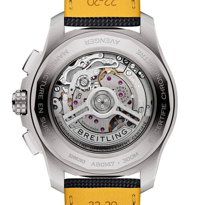 Breitling Avenger Chronograph B01 44mm Montre Homme Cuir Noir AB0147101B1X1 – Image 2