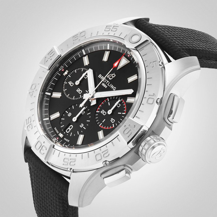 Breitling Avenger Chronograph B01 44mm Montre Homme Cuir Noir AB0147101B1X1 – Image 5