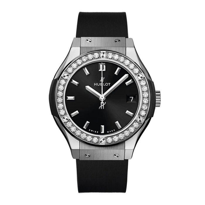 Hublot Classic Fusion Titanium Diamonds 33mm Ladies Watch Black 581.NX.1470.RX.1104
