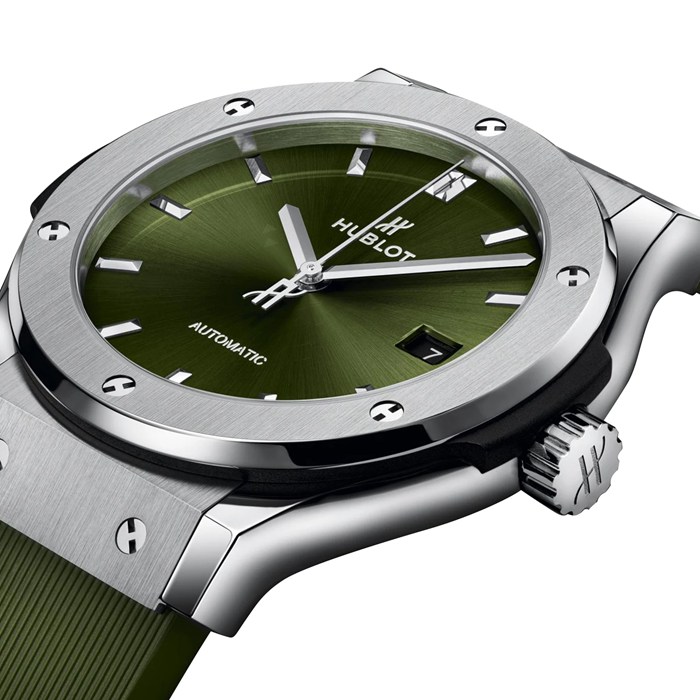Hublot Classic Fusion Titanium Green 42mm 542.NX.8970.RX – Image 3