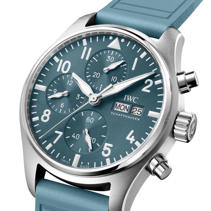IWC Pilot Miramar Top Gun Automatic 41mm Mens Watch Blue Rubber Strap IW388117 – Image 2