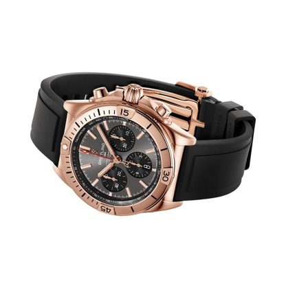 Montre Breitling Chronomat B01 42 en or rouge 18 carats RB0134101B1S1 – Image 3