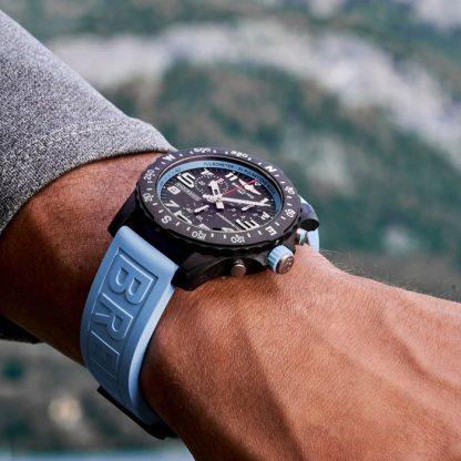 Montre Breitling Endurance Pro 44mm Turquoise Rubber Strap X82310281B1S1 – Image 5