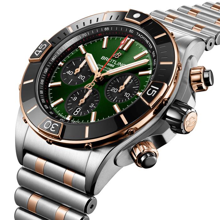 Montre Breitling Super Chronomat B01 44 en acier inoxydable et or rouge 18 carats UB0136251L1U1 – Image 2