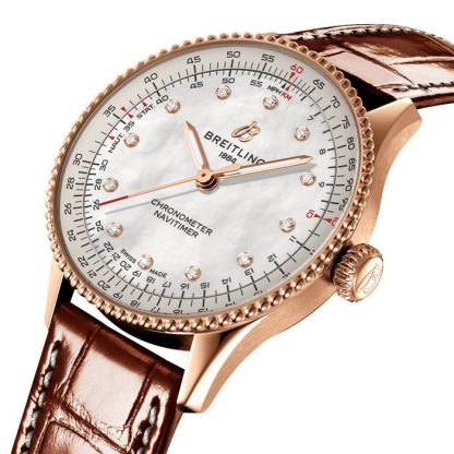 Montre Femme Breitling Navitimer 36mm Blanc Nacre Alligator 18k Or Rouge R17327211A1P1 – Image 3