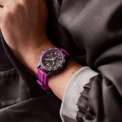 Montre unisexe Breitling Endurance Pro 38mm Purple Rubber X83310F61B1S1 – Image 5