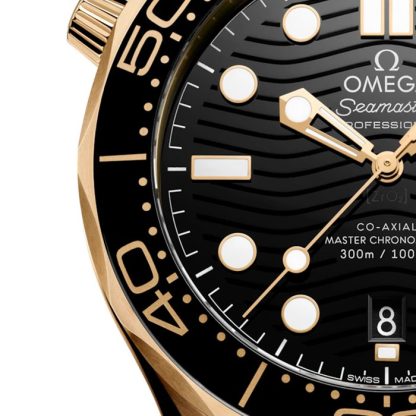 Omega Seamaster Diver 300 Automatic 42mm Montre Homme Or Jaune O21062422001003 – Image 2