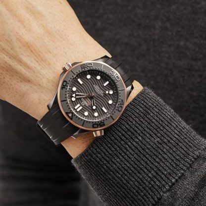 Omega Seamaster Diver 300M Co-Axial Master Chronometer 43.5mm Montre Homme O21062442001001 – Image 3
