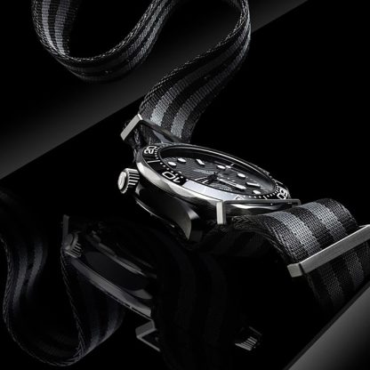 Omega Seamaster Diver 300m Co-Axial 43.5mm Montre Homme O21092442001002 – Image 3