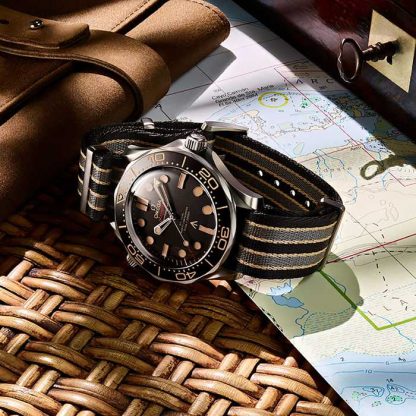 Omega Seamaster Diver 300m James Bond 007 2020 Edition O21092422001001 – Image 5