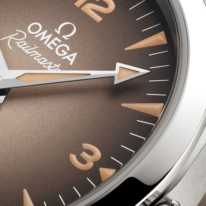 Omega Seamaster Railmaster 38mm Montre Homme Marron O23510382013001 – Image 3