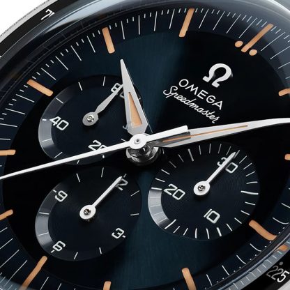 Omega Speedmaster Anniversary Series 40mm Montre Homme Bleu -bracelet cuir noir O31032405006001 – Image 2
