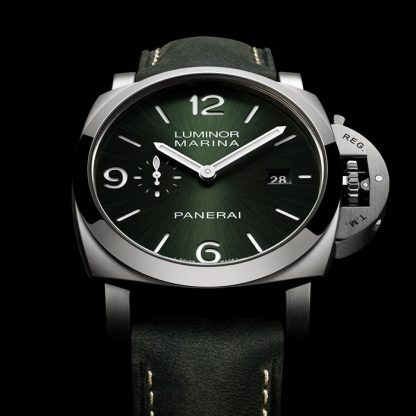 Panerai Luminor Marina Titanio 44mm Montre Homme Vert PAM03325 – Image 3