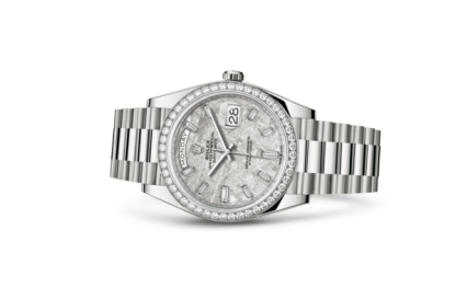 Réplique Rolex Day-Date 40 Oyster 40 mm or blanc et diamants 228349RBR – Image 2