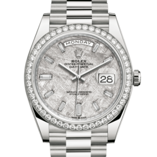 Réplique Rolex Day-Date 40 Oyster 40 mm or blanc et diamants 228349RBR