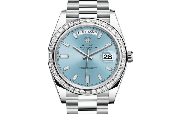 Réplique Rolex Day-Date 40 Oyster 40 mm platine et diamants 228396TBR